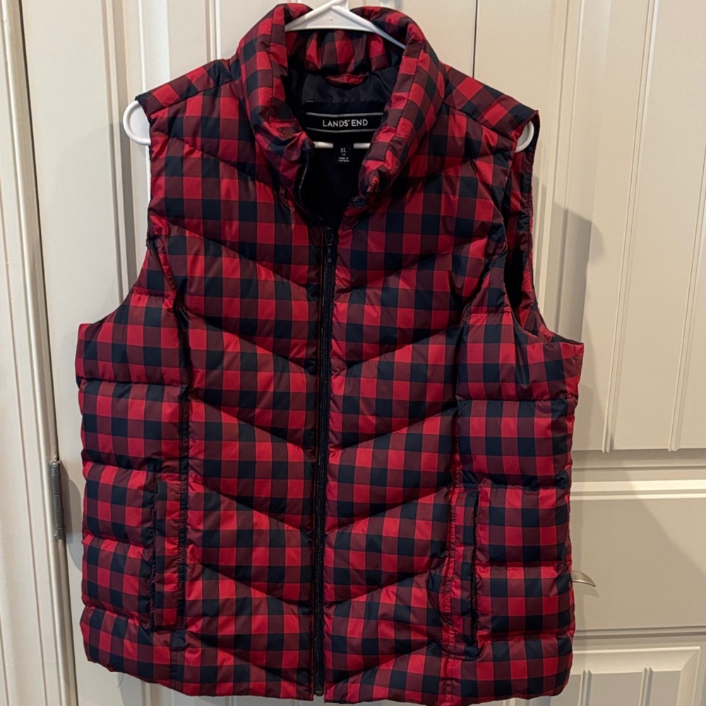 Lands' End Red and Navy Plaid Puffer Vest
